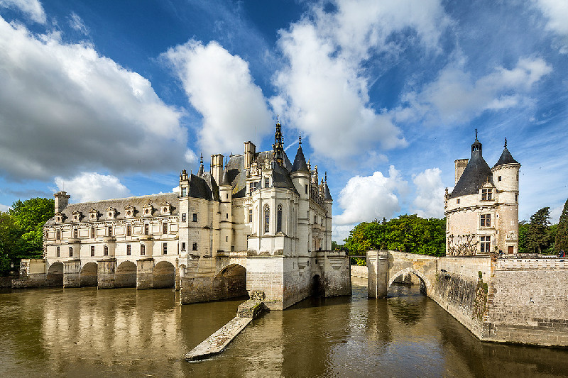 https://qiniu.usitour.com/images/picture/detail_8_1398790625_fr_paris_chenonceau.jpg